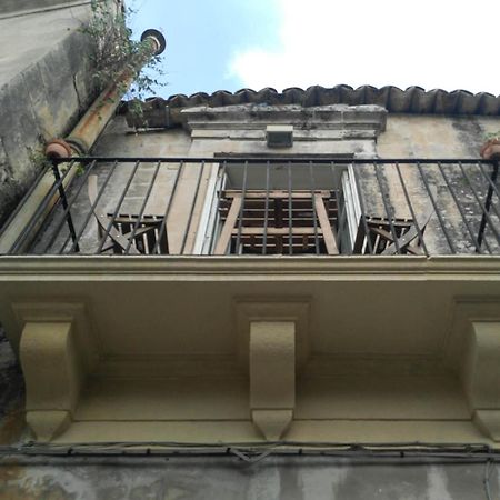 Casa Catale Bed & Breakfast Модика Екстериор снимка